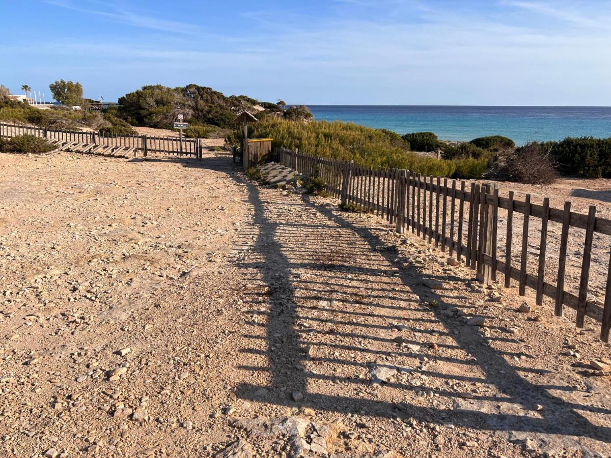 הוילה Es Arenals Arenas Del Mar Formentera מראה חיצוני תמונה